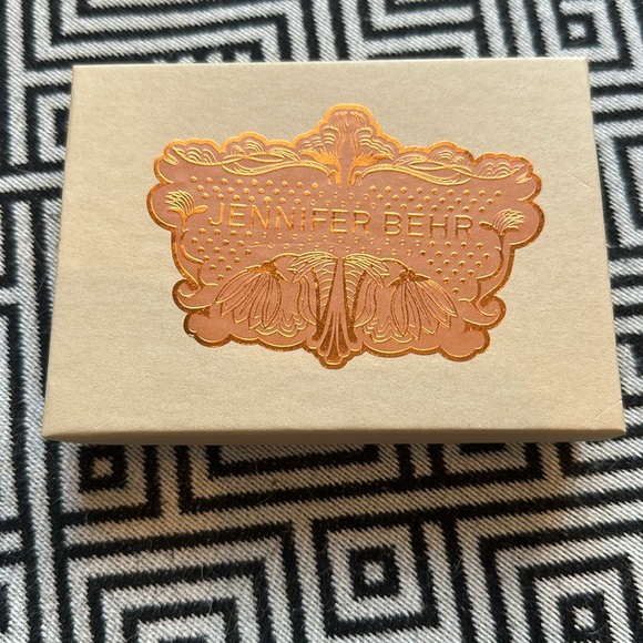 Brand New Jennifer Behr Gigi Pearl and Crystal Bobby Pins - Picture 2 of 3